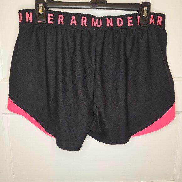 Under Armour Heatgear Women's shorts - Black & Pink - Size XL - Picture 2 of 3